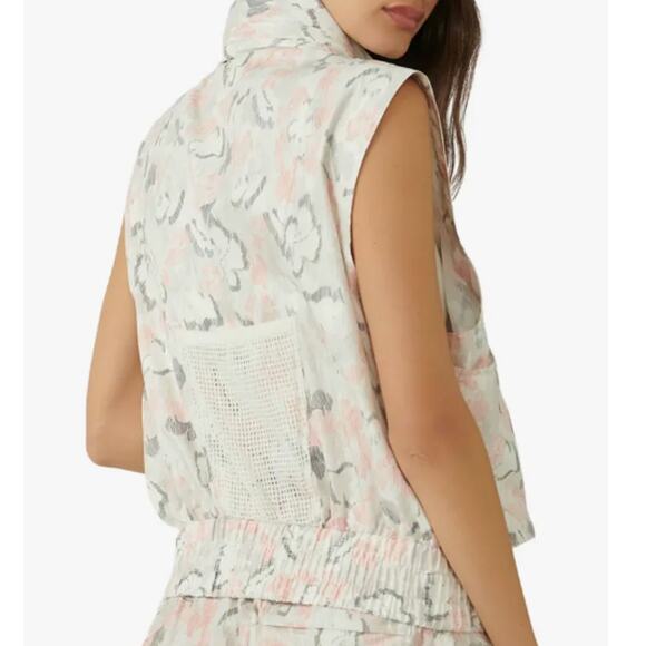 * New ~ FREE PEOPLE ~ Zip Vest ~ Perfect for FALL Layer sz Large ANTHROPOLOGIE - Picture 5 of 11
